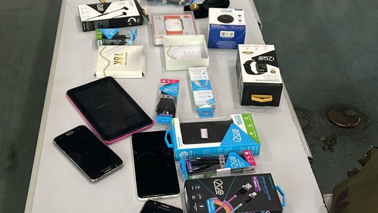 Polícia Civil prende acusado de participar do roubo de 105 celulares na zona leste de SP