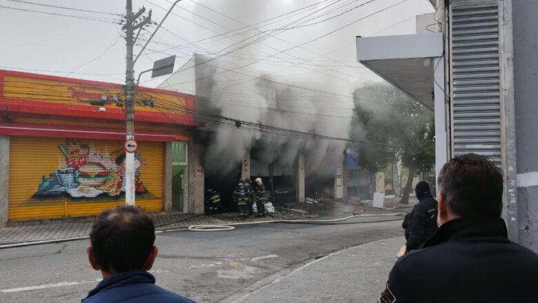 Incêndio atinge Outlet na Vila Formosa