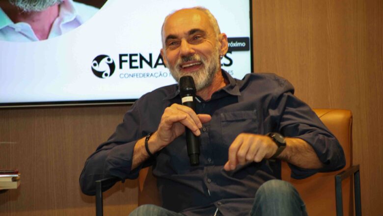 Encontro com escritor João Carrascoza no Sindi Clubes leva vida e obra de um dos maiores contistas brasileiros