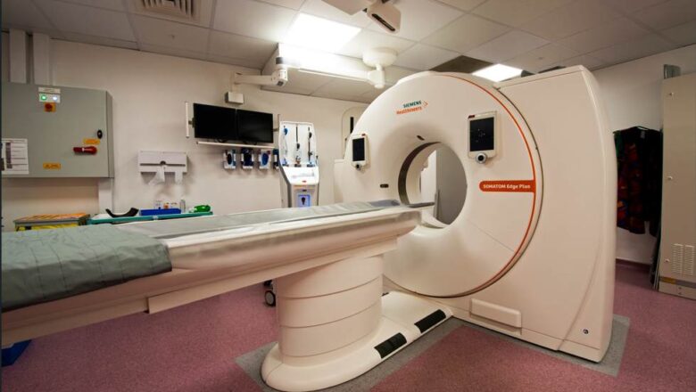 Morte de jovem em tomografia acende alerta sobre segurança do contraste iodado