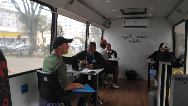 Cidadania Itinerante oferece serviços gratuitos em seis cidades do estado de SP