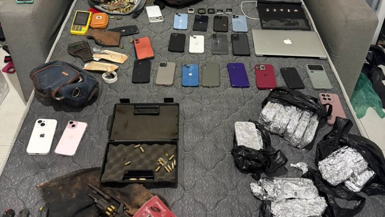 PM de SP descobre ‘casa cofre’ com mais de 90 celulares em Paraisópolis