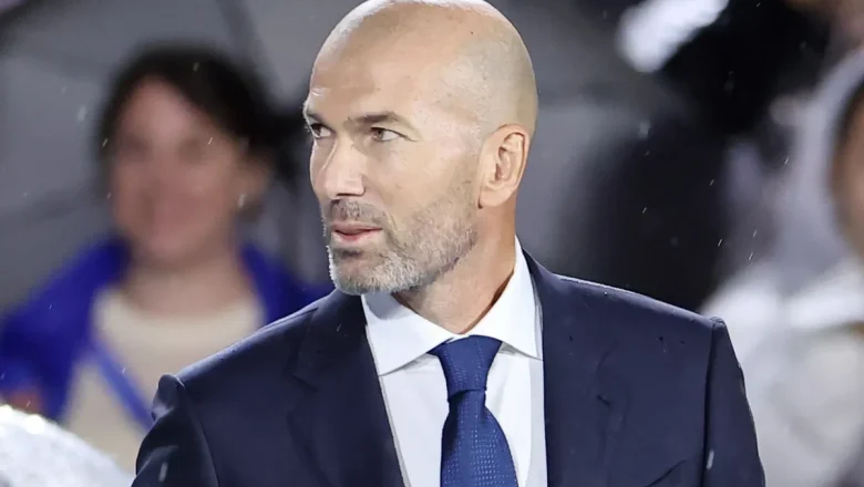 Zinedine Zidane supostamente chega a um acordo para treinar a França, descartando um retorno ao Real Madrid