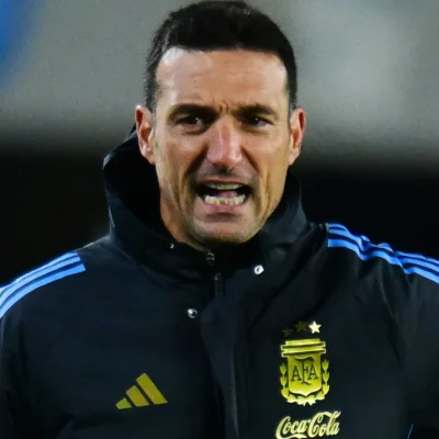 O futuro de Lionel Scaloni na Argentina está em dúvida, já que o Real Madrid supostamente fez contato direto com o técnico argentino